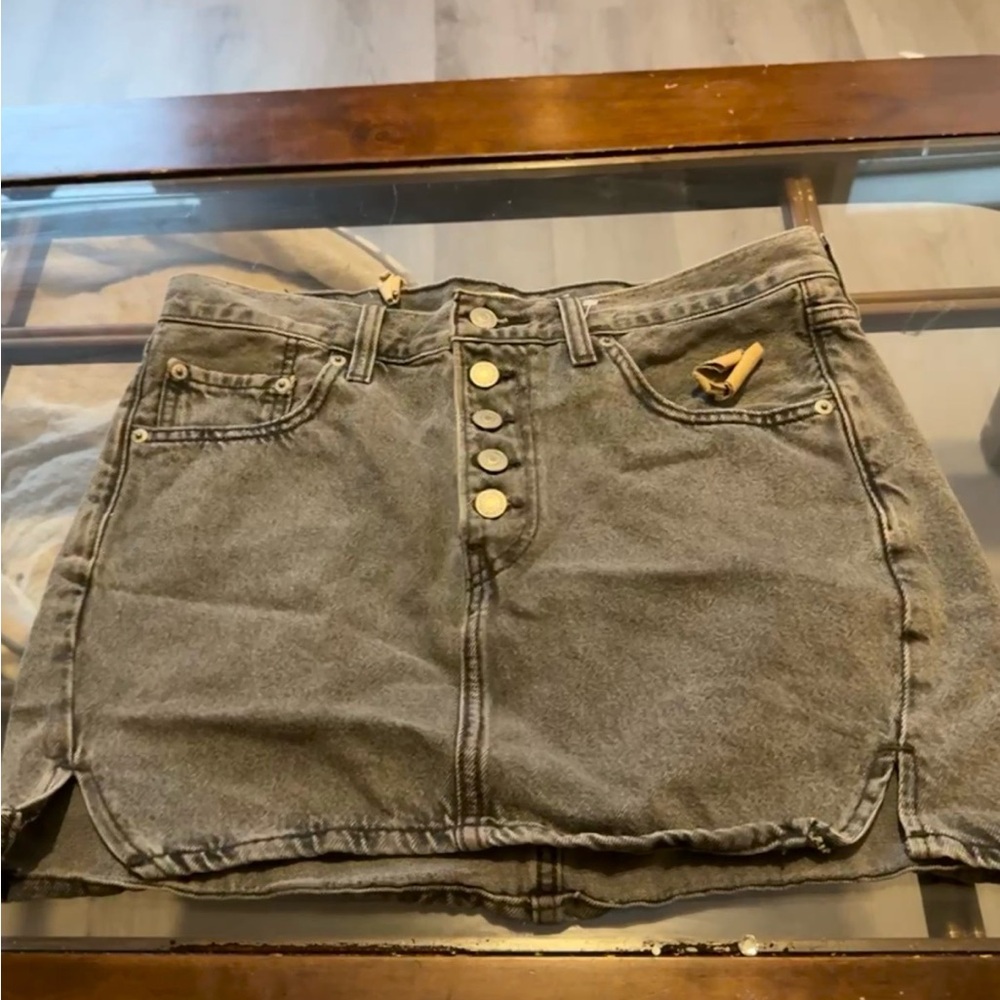Levi’s washed black Denim Button-Up Skirt